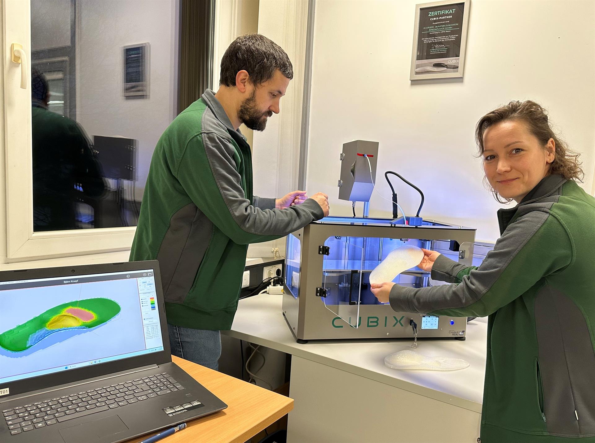 Individuell angepasste Schuh-Einlagen aus dem 3D-Drucker